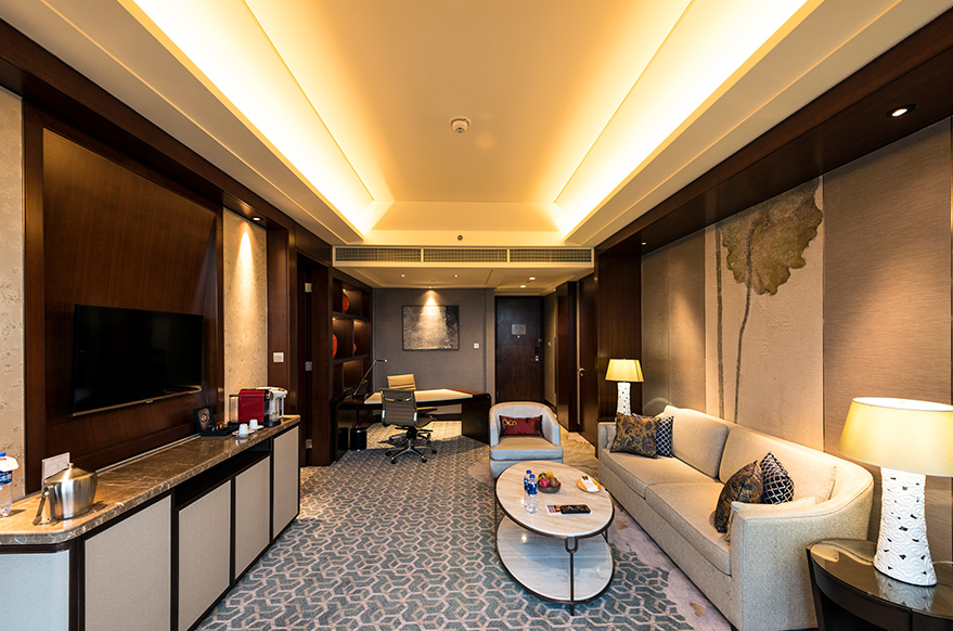 无接触AI人脸识别测温一体机，智防写字楼展会测温通过_深圳捷易科技