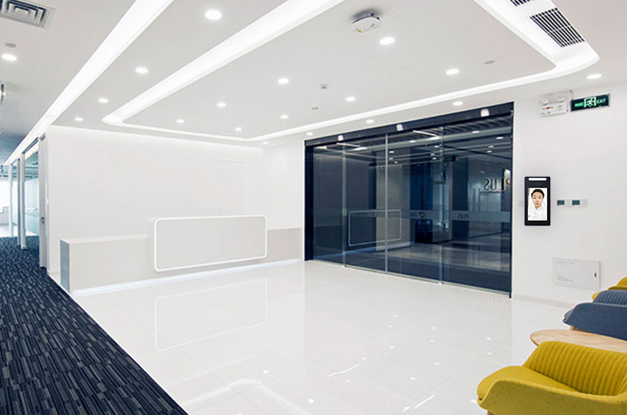 佩戴口罩也精准测温，企业人脸识别门禁测温系统如何助力疫情防控防治_深圳捷易