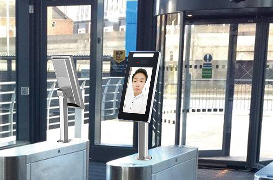 无感非接触人脸识别考勤机功能优点、功能缺点_深圳捷易科技